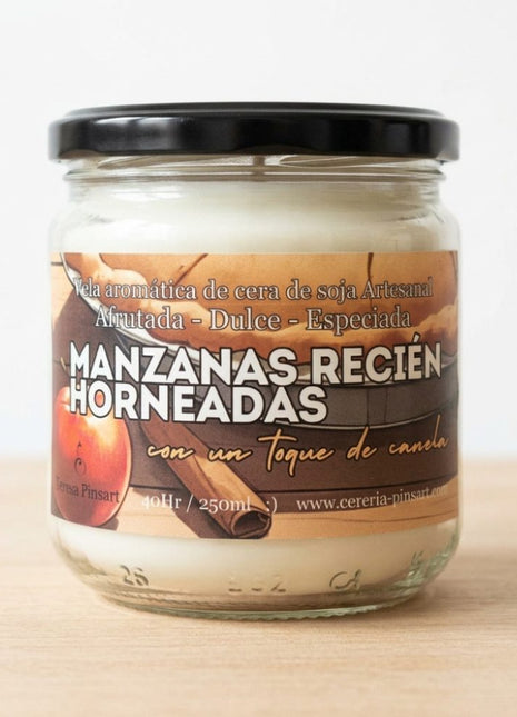 Vela tarro - Manzanas recién horneadas con un toque de Canela